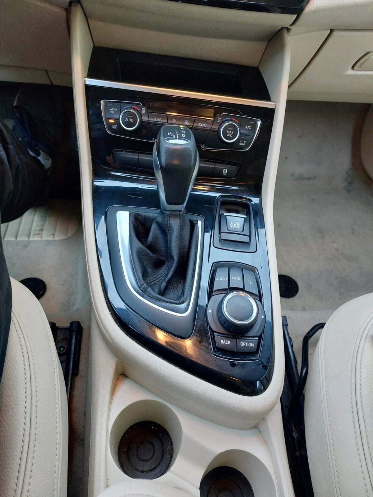 BMW Serie 2 Active Tourer 216d  Advantage (9)