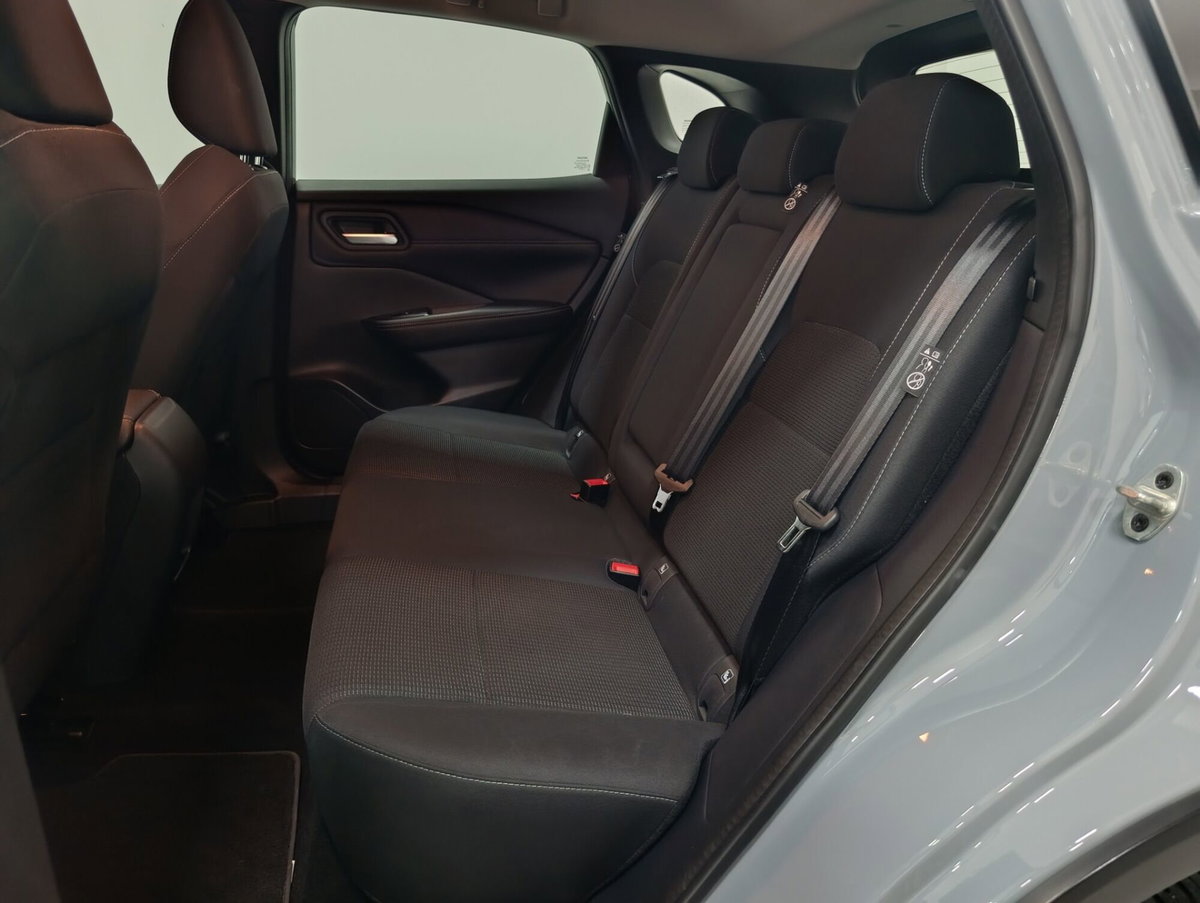 Nissan Qashqai MHEV 140 CV N-Style (10)
