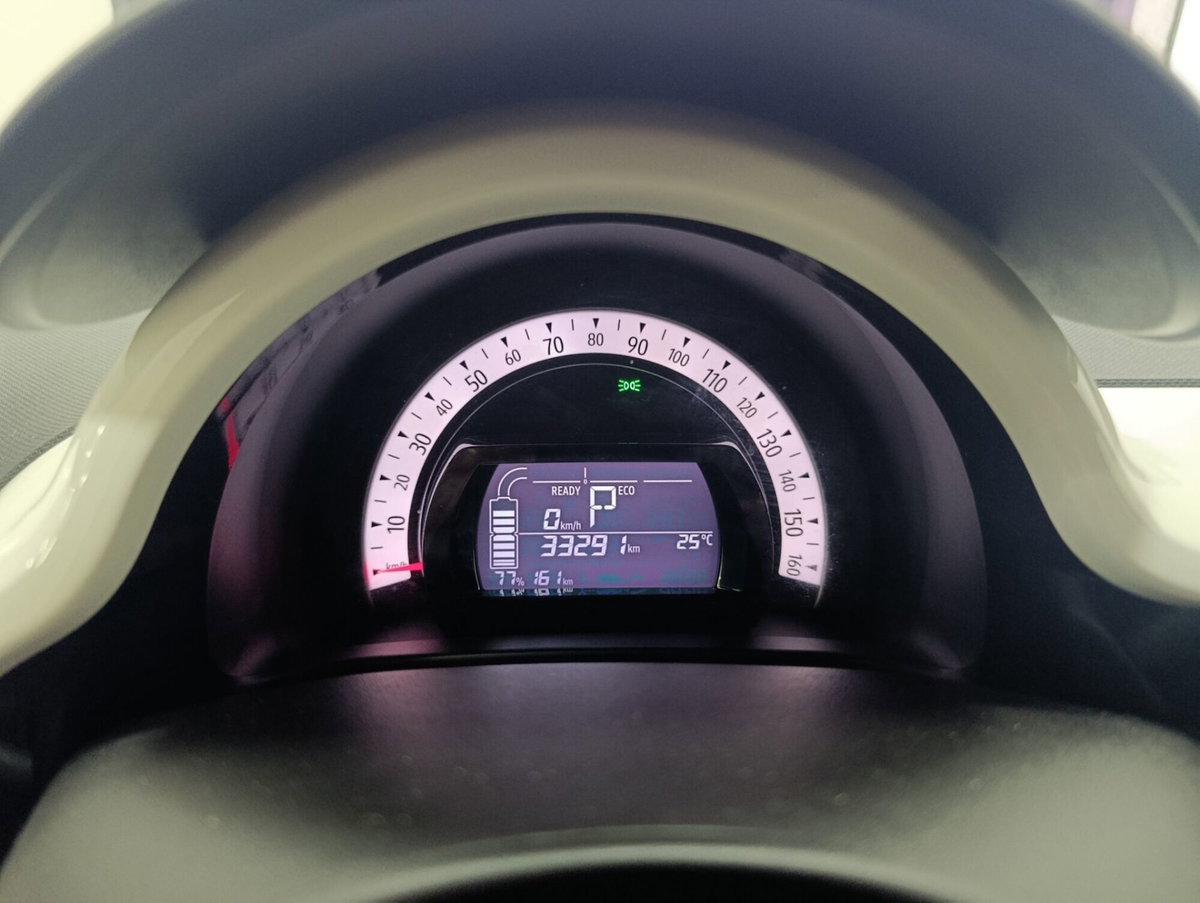 Renault Twingo Electric Life (11)