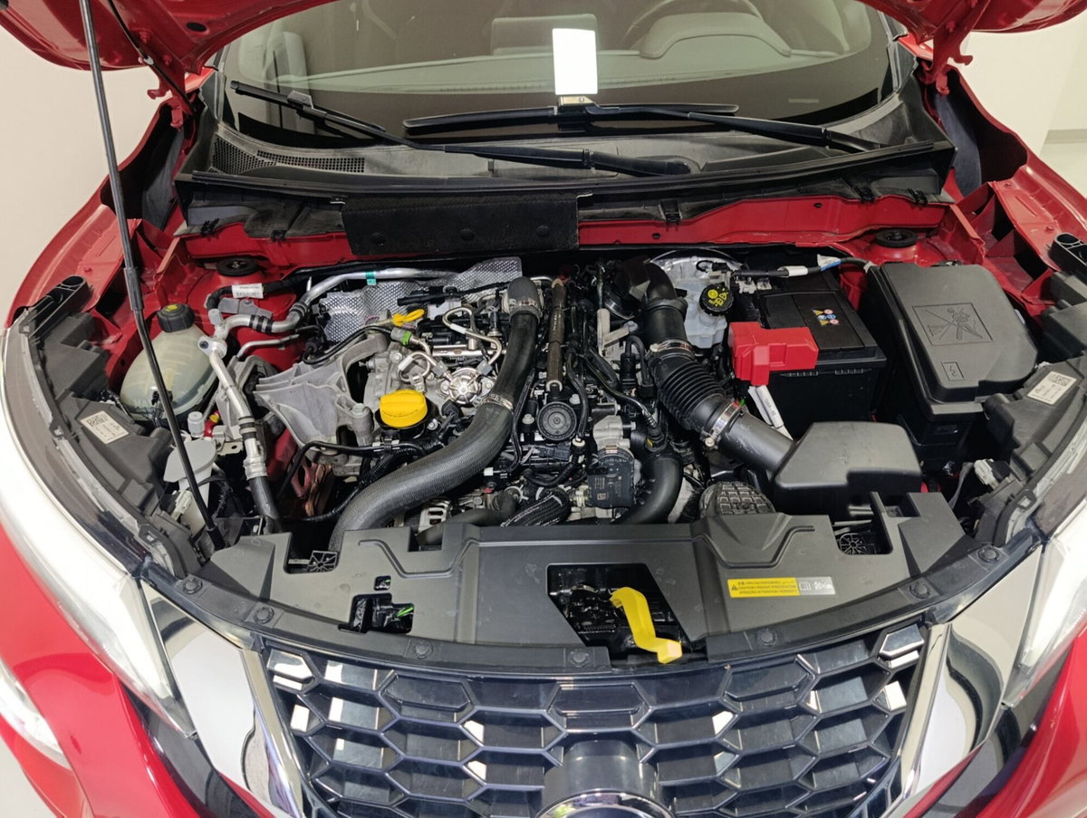 Nissan Juke 1.0 dig-t N-Connecta 114cv dct (17)