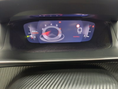 Peugeot 2008 PureTech 130 S&S Allure (13)