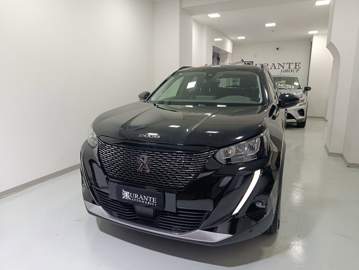 Peugeot 2008 PureTech 130 S&S Allure (2)