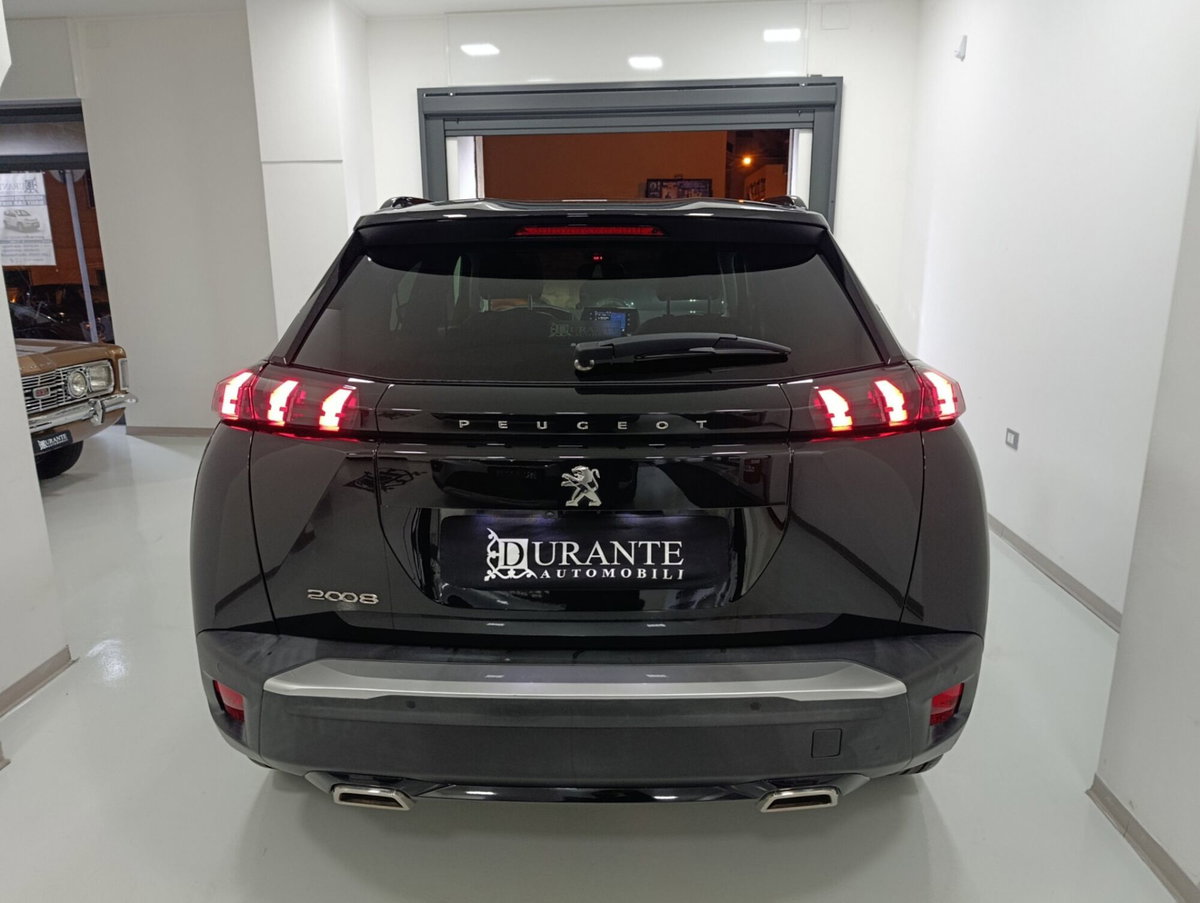 Peugeot 2008 PureTech 130 S&S Allure (6)
