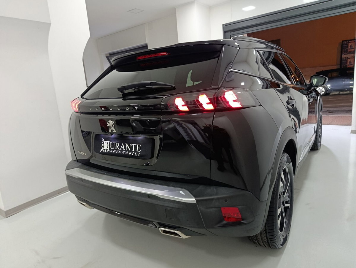 Peugeot 2008 PureTech 130 S&S Allure (7)