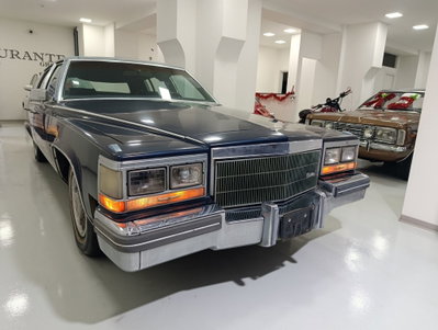 Cadillac Fleetwood Fleetwood Sixty Special (2)