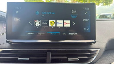 Peugeot 3008 BlueHDi 130 S&S EAT8 Allure Pack (18)