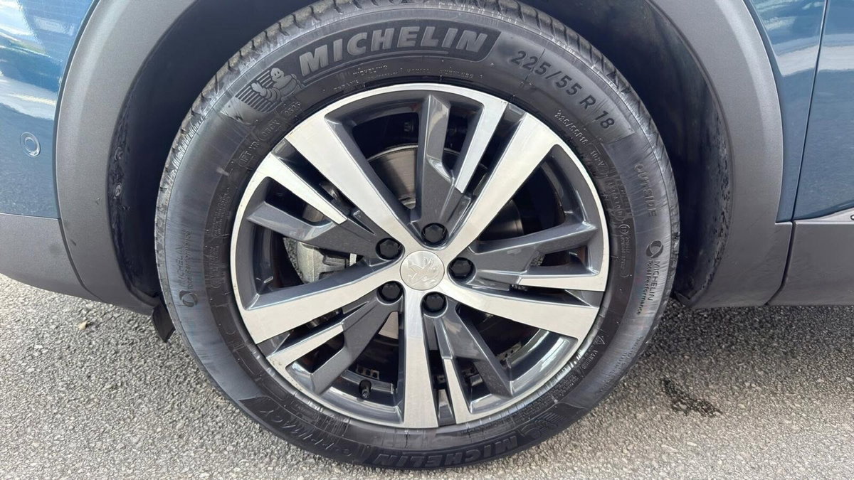Peugeot 3008 BlueHDi 130 S&S EAT8 Allure Pack (7)