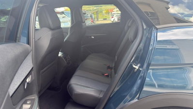 Peugeot 3008 BlueHDi 130 S&S EAT8 Allure Pack (9)
