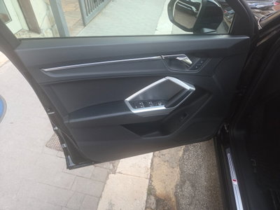 Audi Q3 Sportback 35 TDI quattro S tronic S line edition (17)