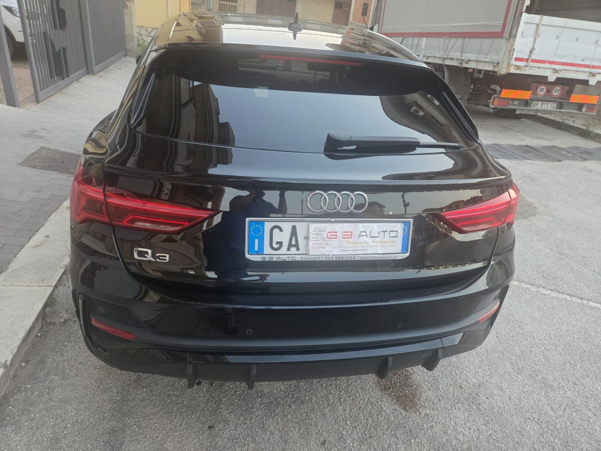Audi Q3 Sportback 35 TDI quattro S tronic S line edition (2)