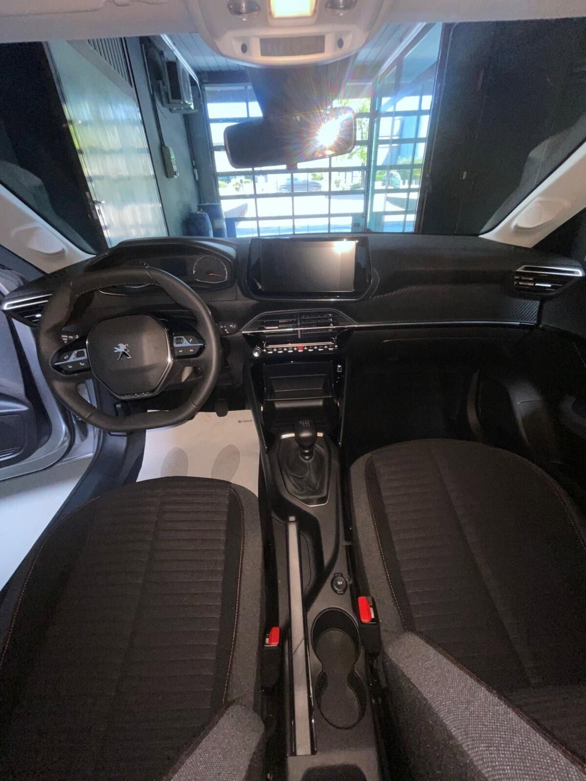 Peugeot 208 PureTech 100 Stop&Start 5 porte Allure (10)