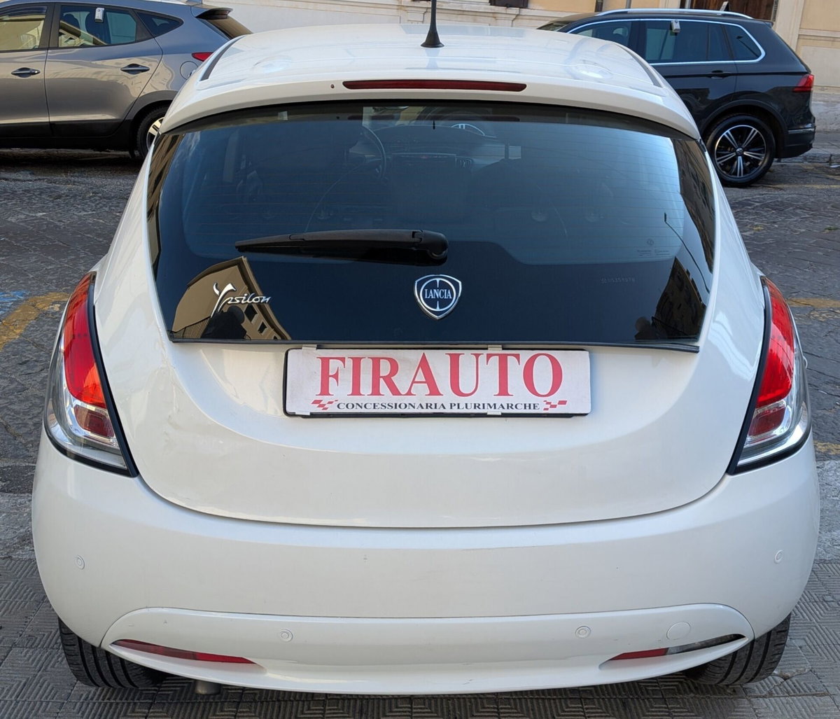 Lancia Ypsilon 1.3 MJT 16V 95 CV 5 porte S&S Silver (6)