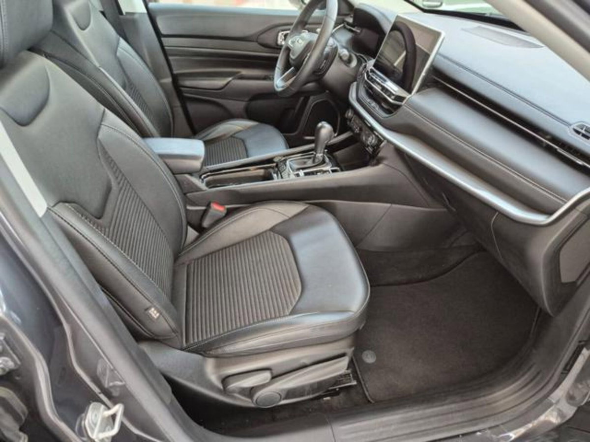 Jeep Compass 1.3 T4 190CV PHEV AT6 4xe Limited (10)