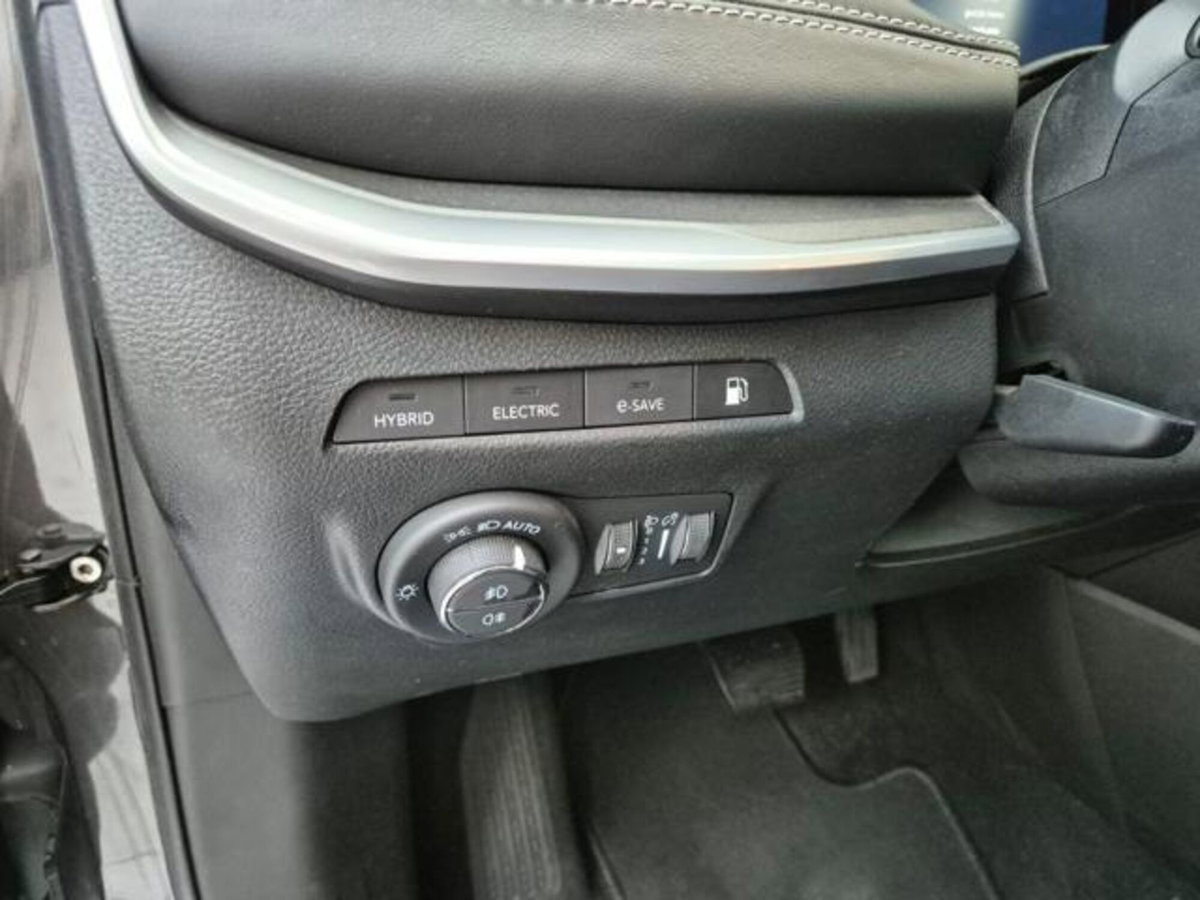 Jeep Compass 1.3 T4 190CV PHEV AT6 4xe Limited (16)