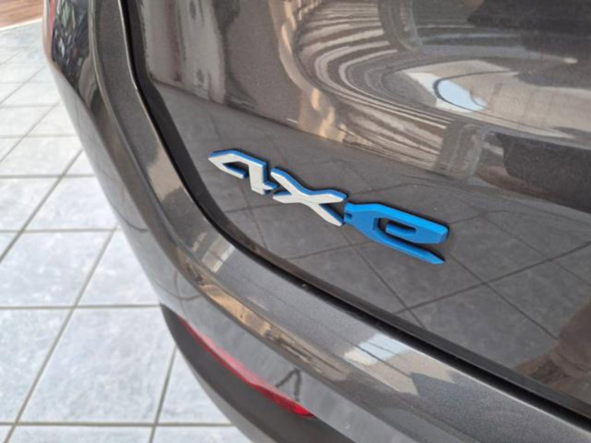 Jeep Compass 1.3 T4 190CV PHEV AT6 4xe Limited (20)