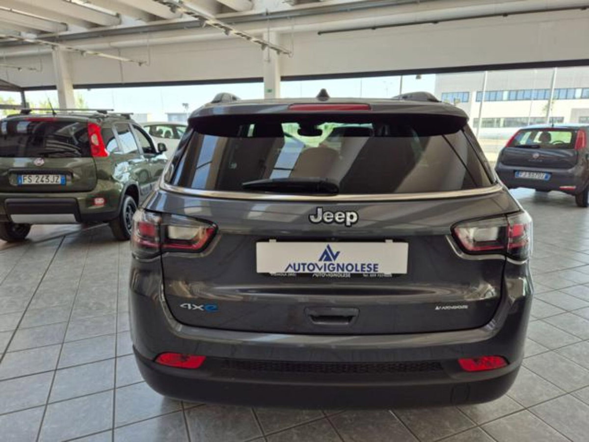 Jeep Compass 1.3 T4 190CV PHEV AT6 4xe Limited (5)
