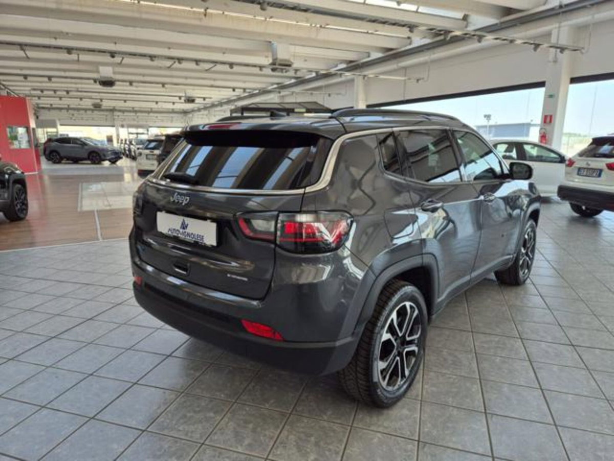 Jeep Compass 1.3 T4 190CV PHEV AT6 4xe Limited (6)