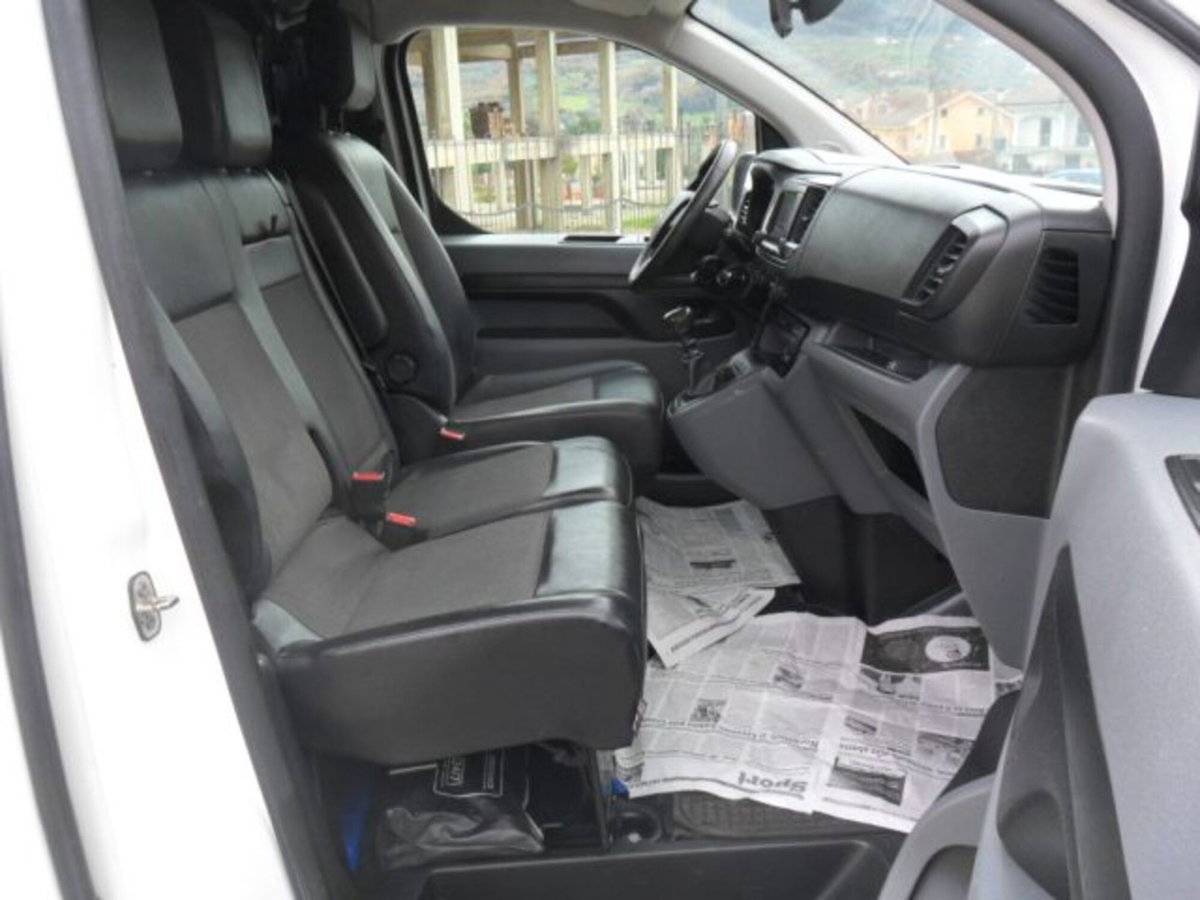 Opel Vivaro Furgone 1.5 Diesel 120CV S&S PC-TN S Furgone Enjoy (13)