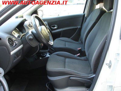 Renault Clio 1.2 16V 5 porte Dynamique (7)