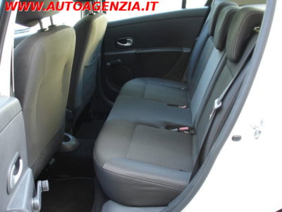 Renault Clio 1.2 16V 5 porte Dynamique (9)