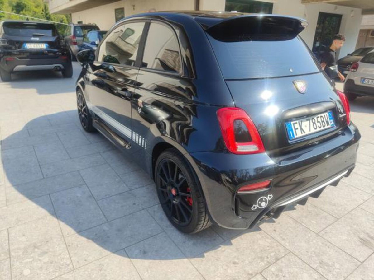 Abarth 595 595 1.4 Turbo T-Jet 180 CV Competizione (4)