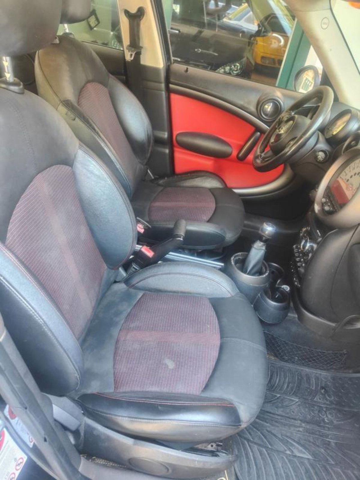 MINI Mini Countryman 1.6 Cooper D Countryman (18)