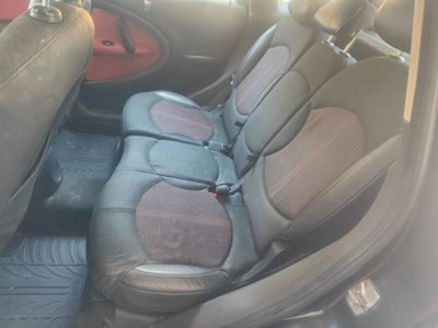 MINI Mini Countryman 1.6 Cooper D Countryman (19)