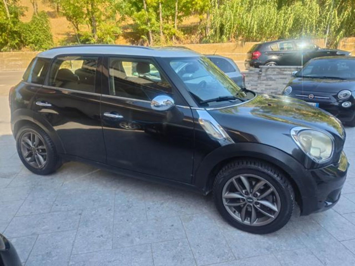 MINI Mini Countryman 1.6 Cooper D Countryman (6)