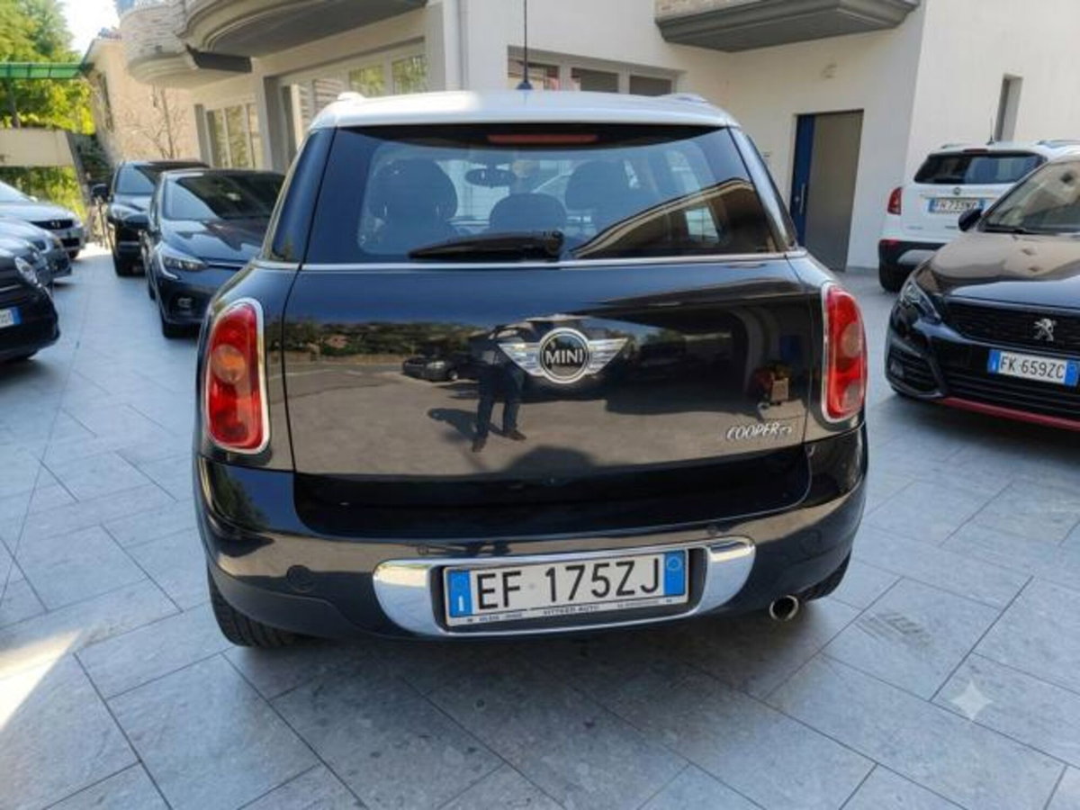MINI Mini Countryman 1.6 Cooper D Countryman (9)