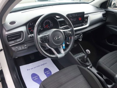 Kia Stonic 1.0 T-GDi 100 CV MHEV iMT Style (3)