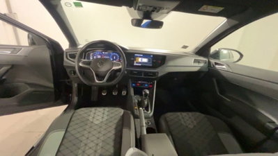 Volkswagen Taigo 1.0 tsi R-Line 115cv (12)