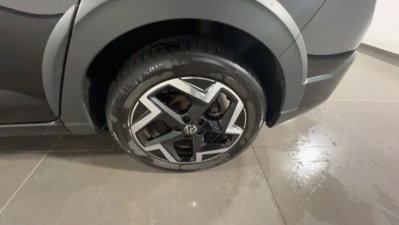 Volkswagen Taigo 1.0 tsi R-Line 115cv (7)