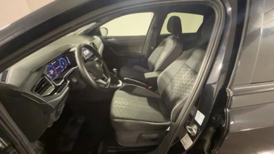 Volkswagen Taigo 1.0 tsi R-Line 115cv (9)