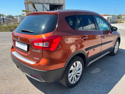 Suzuki S-Cross 1.6 DDiS 4WD All Grip Cool (5)