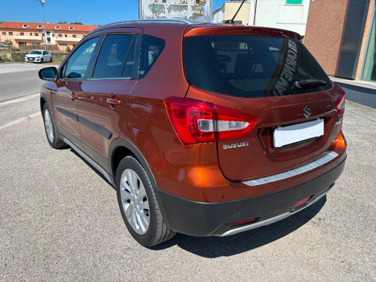 Suzuki S-Cross 1.6 DDiS 4WD All Grip Cool (7)