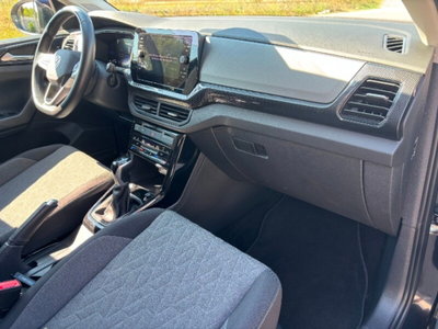 Volkswagen T-Cross 1.0 tsi Edition 115cv dsg (17)
