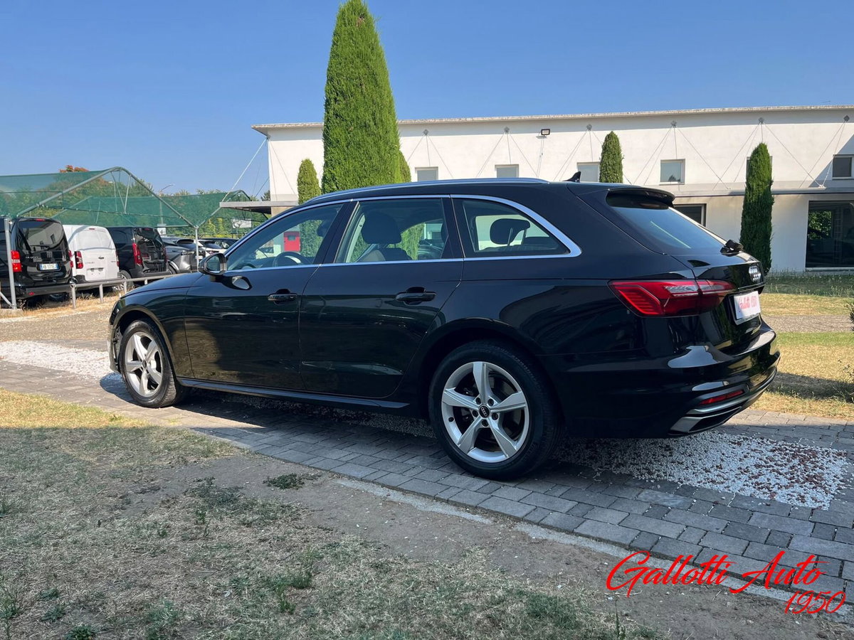 Audi A4 30 2.0 tdi mhev S line edition 136cv s-tronic (2)