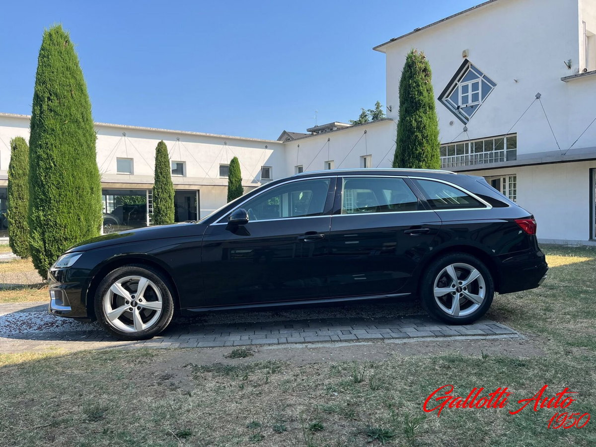 Audi A4 30 2.0 tdi mhev S line edition 136cv s-tronic (3)