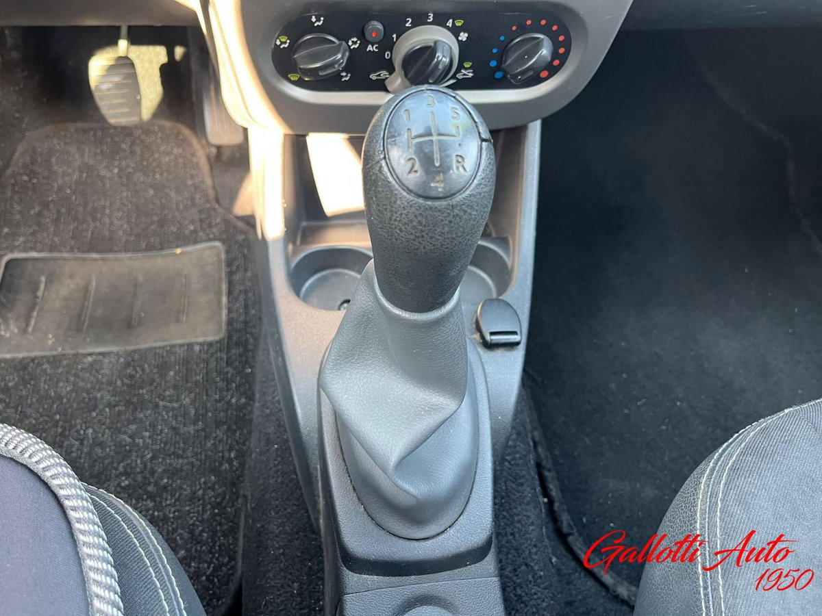 Dacia Sandero Stepway 1.5 dCi 8V 90CV (13)