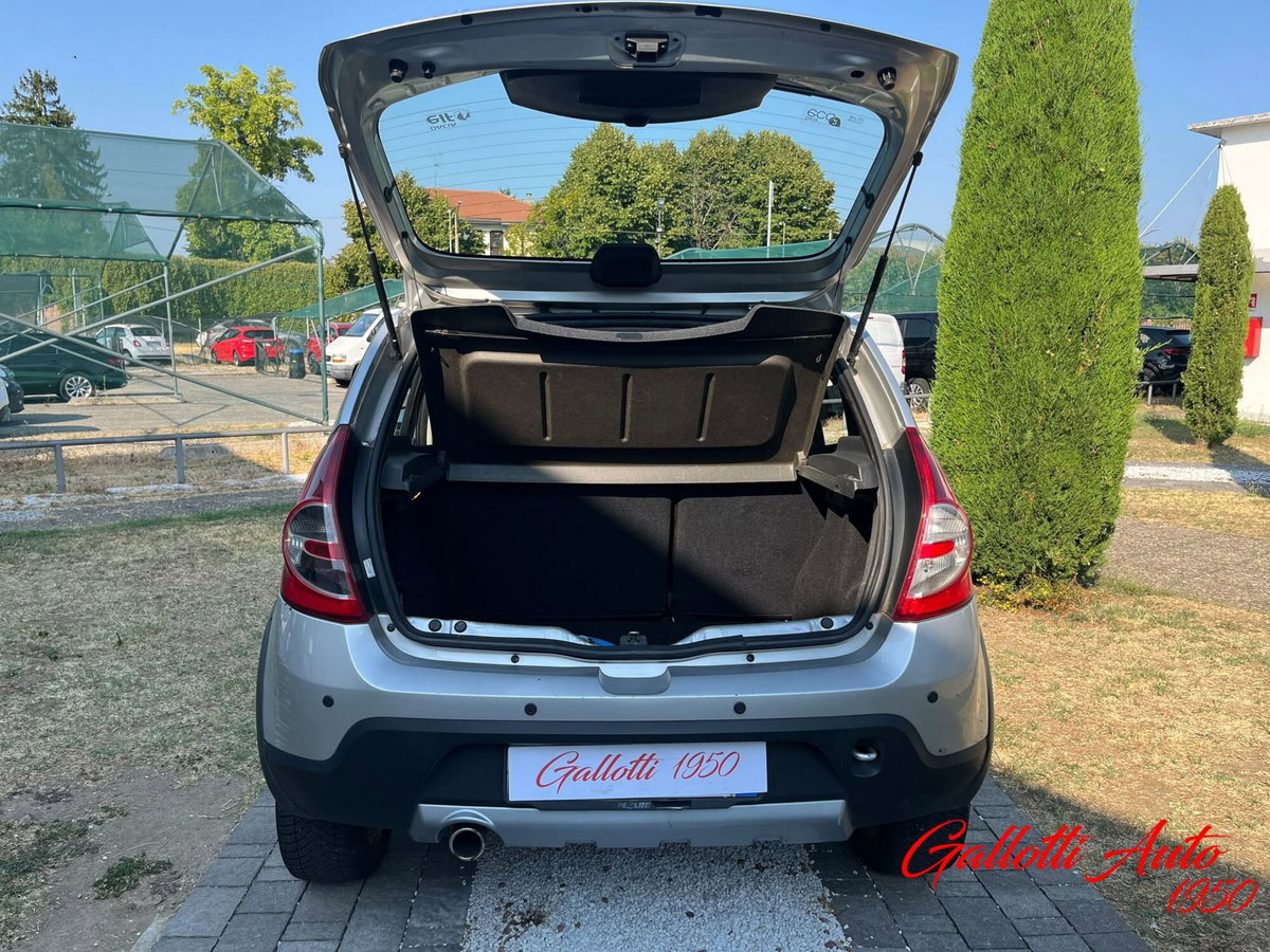 Dacia Sandero Stepway 1.5 dCi 8V 90CV (15)