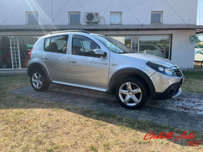 Dacia Sandero Stepway 1.5 dCi 8V 90CV (5)
