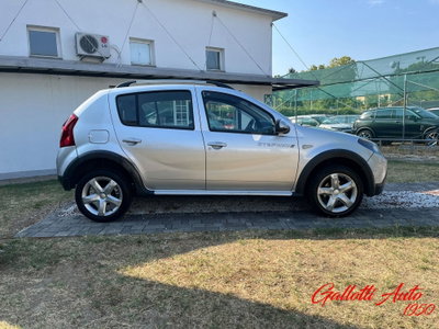 Dacia Sandero Stepway 1.5 dCi 8V 90CV (6)
