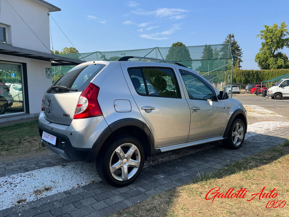 Dacia Sandero Stepway 1.5 dCi 8V 90CV (7)