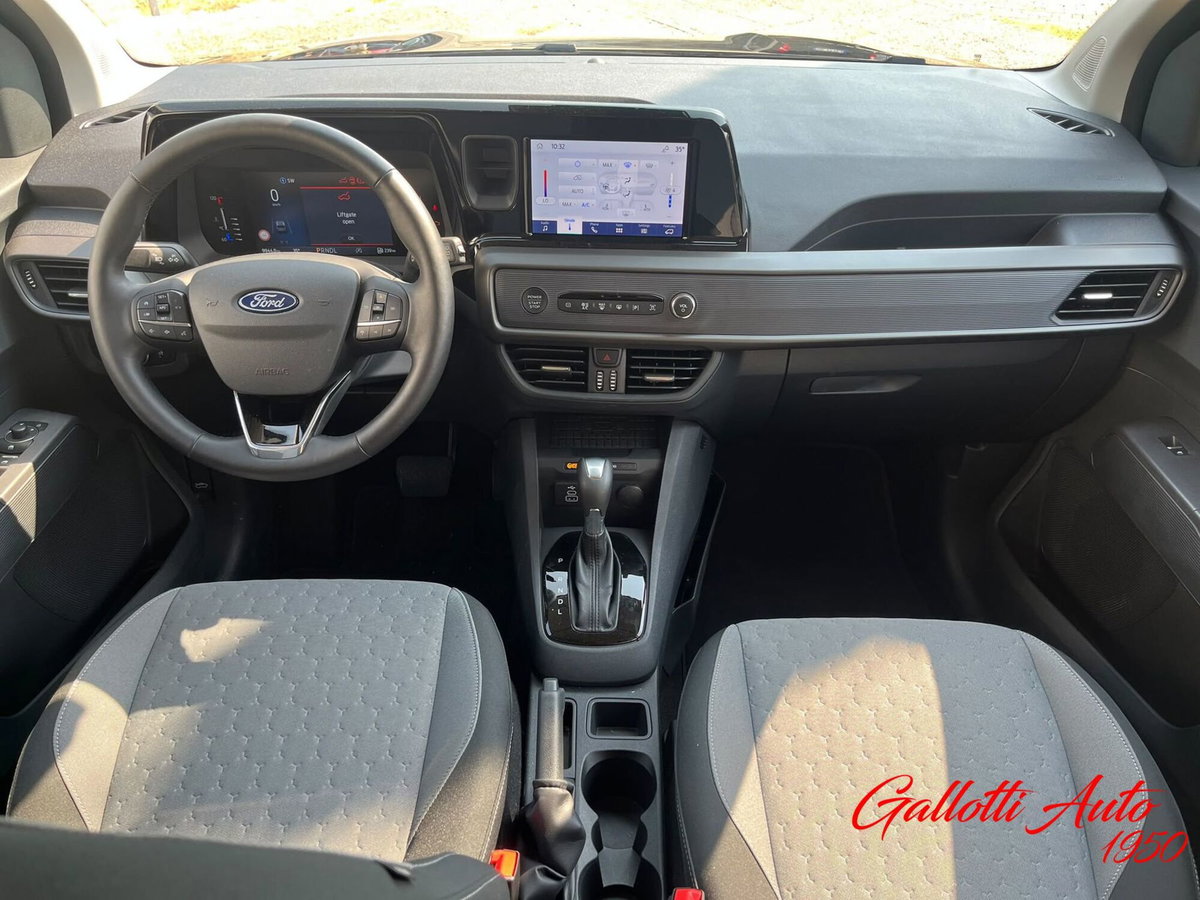 Ford Tourneo Courier 1.0 ecoboost 125cv Titanium powershift (10)