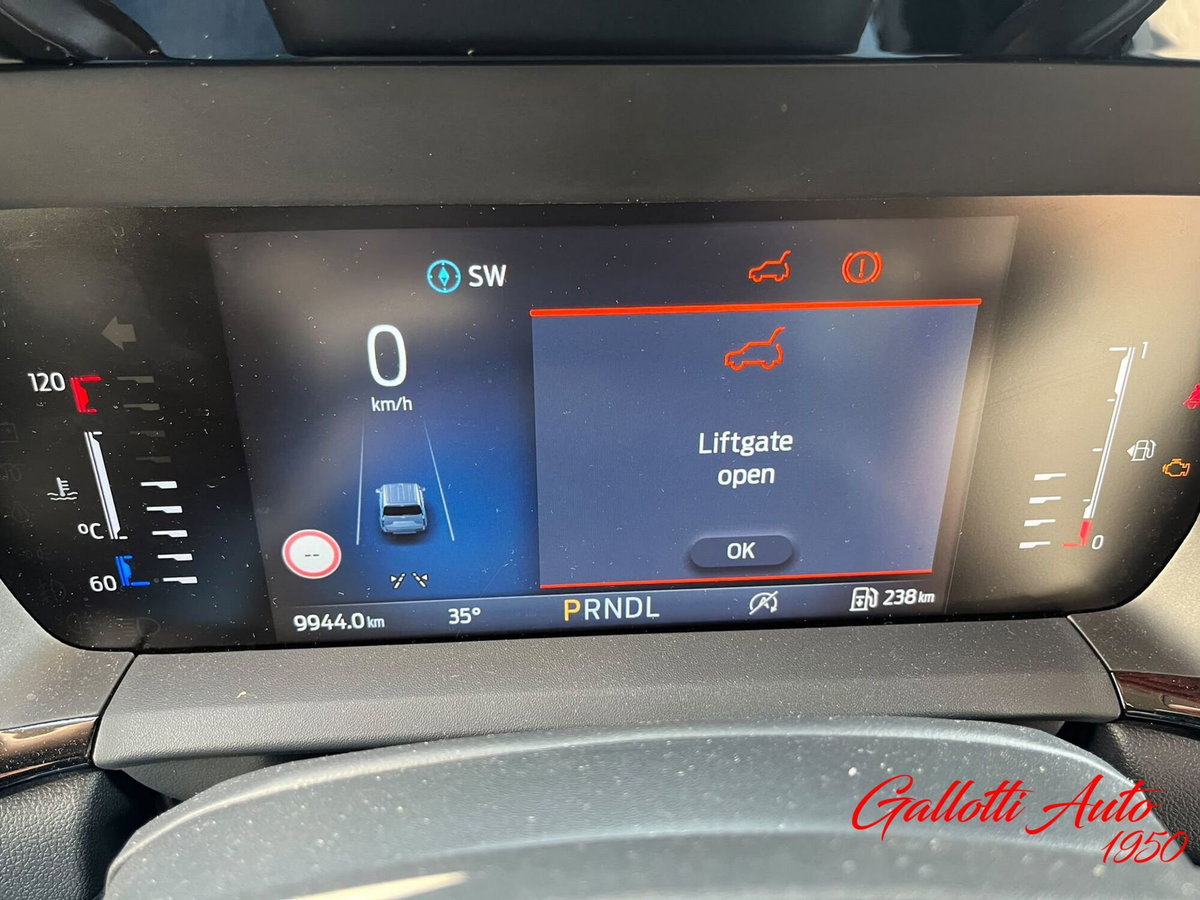 Ford Tourneo Courier 1.0 ecoboost 125cv Titanium powershift (12)