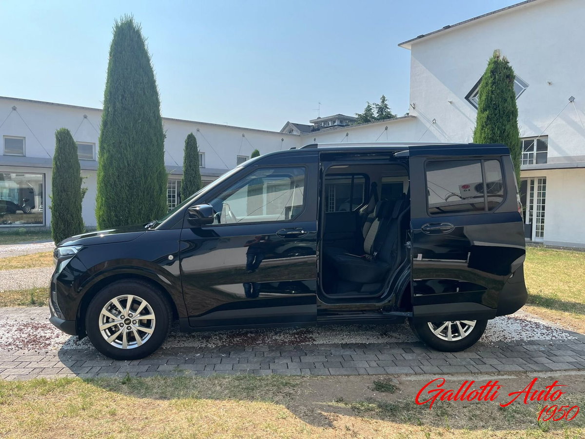 Ford Tourneo Courier 1.0 ecoboost 125cv Titanium powershift (3)