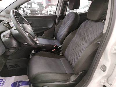 Lancia Ypsilon 1.0 FireFly 5 porte S&S Hybrid Ecochic Gold (12)