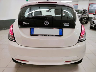 Lancia Ypsilon 1.0 FireFly 5 porte S&S Hybrid Ecochic Gold (5)