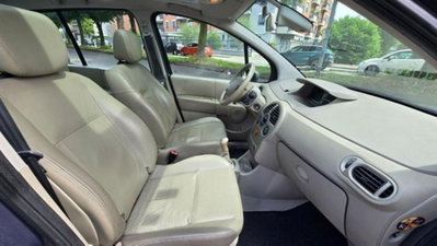 Renault Modus 1.6 16V Initiale (14)