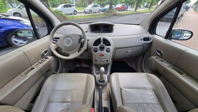 Renault Modus 1.6 16V Initiale (17)